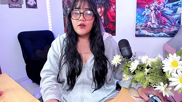 Snapshot of haru_u2 chatting on 07/12/26, 07:27 haru u2 online show from 07/12/26, 07:27