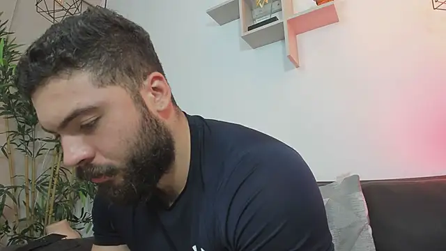 SebastianVilla  online show from 05/28/26, 10:40