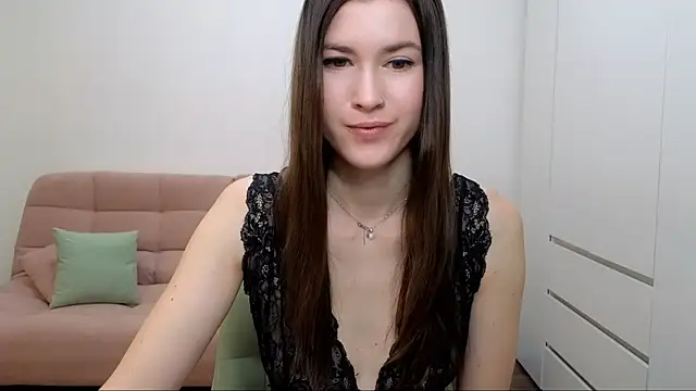 Snapshot of AliciaNewell chatting on 02/01/25, 05:28 AliciaNewell online show from 02/01/25, 05:28