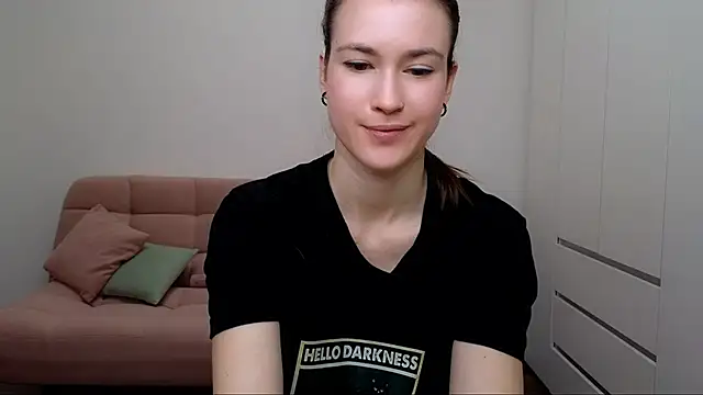 Snapshot of AliciaNewell chatting on 02/26/25, 11:52 AliciaNewell online show from 02/26/25, 11:52