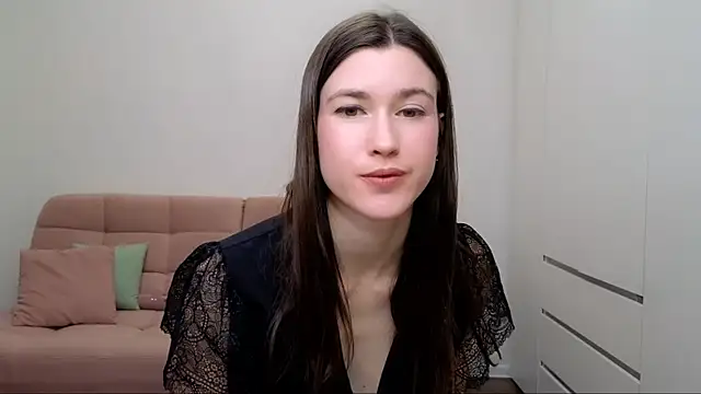 Snapshot of AliciaNewell chatting on 02/27/25, 06:20 AliciaNewell online show from 02/27/25, 06:20