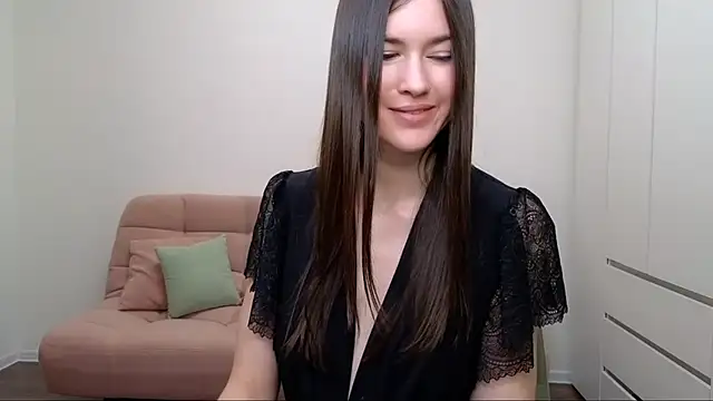 Snapshot of AliciaNewell chatting on 03/09/25, 02:21 AliciaNewell online show from 03/09/25, 02:21