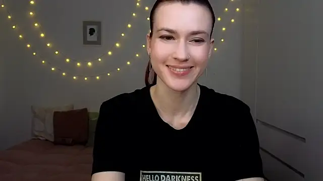 AliciaNewell online show from 04/06/26, 04:08