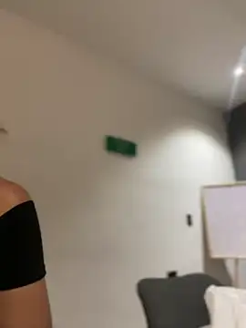 Emilia Bakerr online show from 02/07/25, 06:24