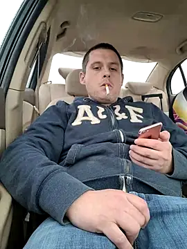 Snapshot of Dut421@xh chatting on 11/02/25, 01:02 Dut421xh online show from 11/02/25, 01:02