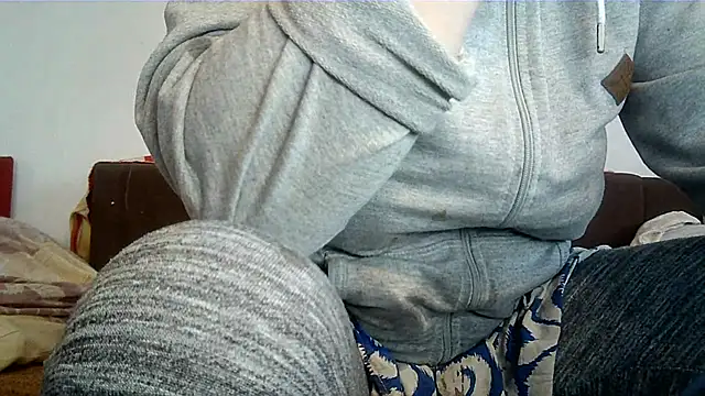 Lucinka1 online show from 02/15/25, 03:50