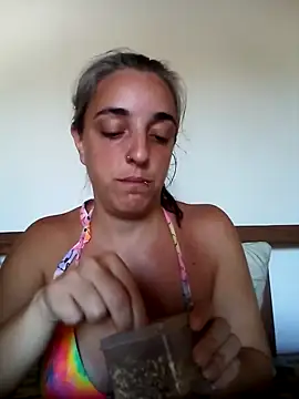 Snapshot of nenamalanenamala chatting on 02/05/25, 01:54 nenamalanenamala online show from 02/05/25, 01:54