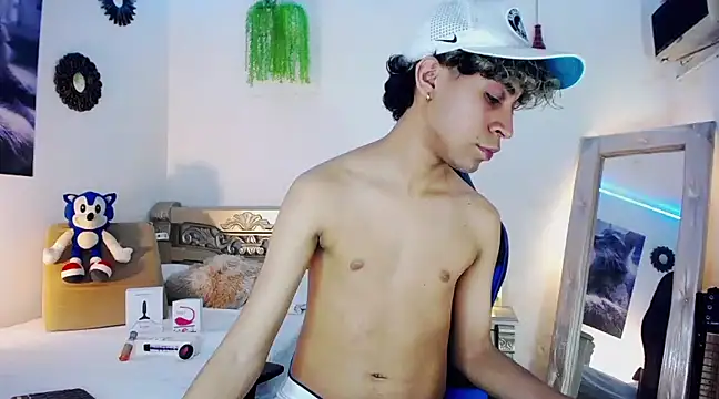 huge armound online show from 02/03/25, 06:45