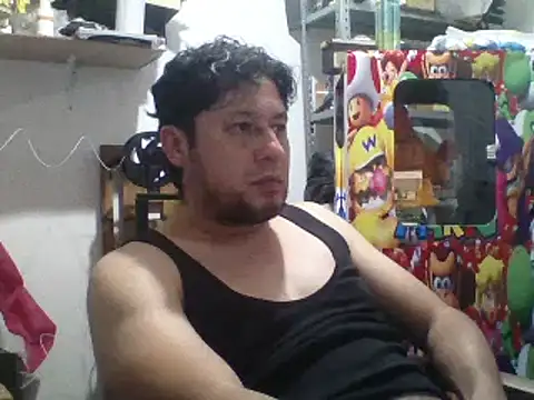 Snapshot of simpatico1000 chatting on 02/17/25, 02:42 simpatico1000 online show from 02/17/25, 02:42