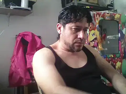 Snapshot of simpatico1000 chatting on 03/09/25, 09:46 simpatico1000 online show from 03/09/25, 09:46