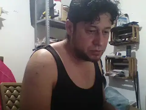 Snapshot of simpatico1000 chatting on 03/21/25, 02:07 simpatico1000 online show from 03/21/25, 02:07