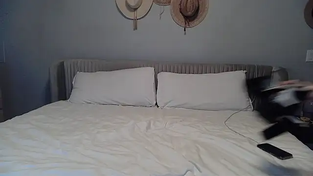 cumoncandy69 online show from 11/10/25, 05:39