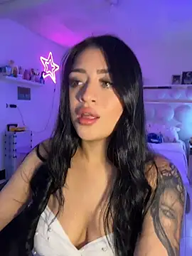 lucianaroy online show from 05/30/26, 08:06
