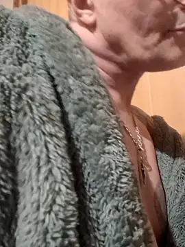 DjiniCD online show from 04/27/26, 09:35