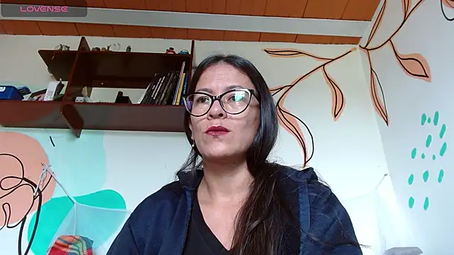 Snapshot of lupita84 chatting on 01/11/26, 06:13 lupita84 online show from 01/11/26, 06:13