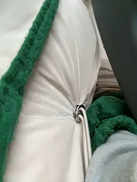 LikaCat online show from 11/06/25, 02:12