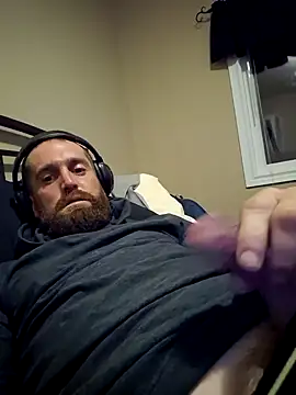 BiffingCoyote online show from 12/05/25, 04:10