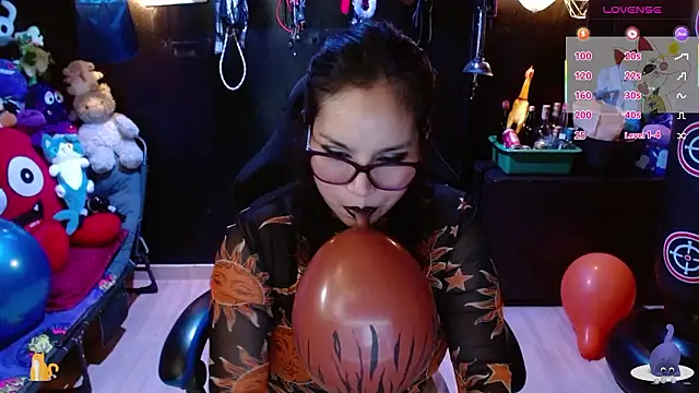 kureiji hentaii online show from 03/06/26, 12:07