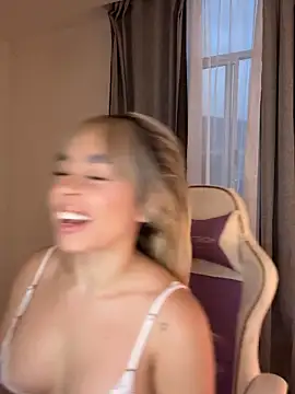 Alison Diaz17 online show from 10/09/25, 10:52