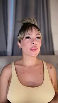 Alison Diaz17 online show from 02/18/26, 11:11