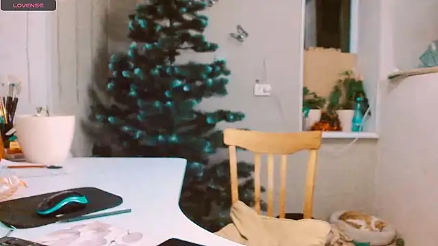 Snapshot of RosaJil chatting on 12/15/24, 02:41 RosaJil online show from 12/15/24, 02:41