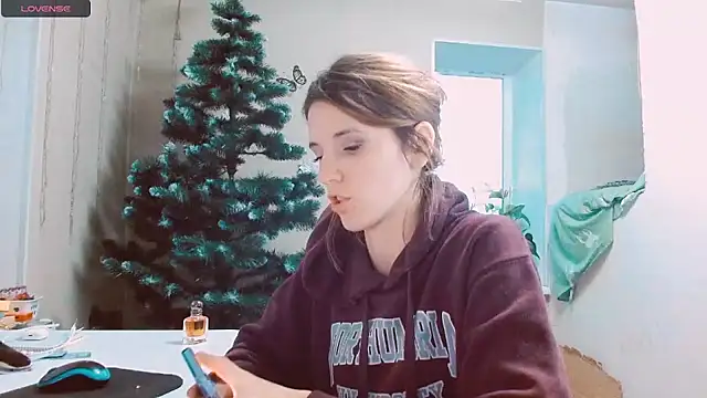 Snapshot of RosaJil chatting on 12/24/24, 02:12 RosaJil online show from 12/24/24, 02:12