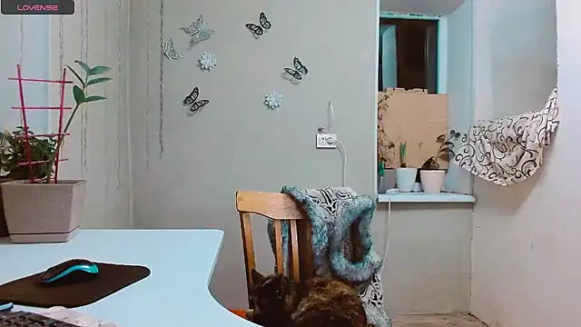 Snapshot of RosaJil chatting on 01/28/25, 04:08 RosaJil online show from 01/28/25, 04:08