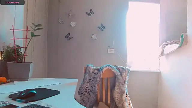 Snapshot of RosaJil chatting on 02/09/25, 10:20 RosaJil online show from 02/09/25, 10:20