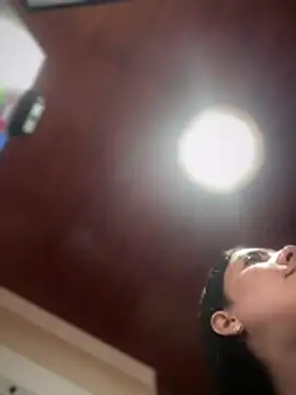 Snapshot of MarianaBenz chatting on 11/07/25, 09:26 MarianaBenz online show from 11/07/25, 09:26