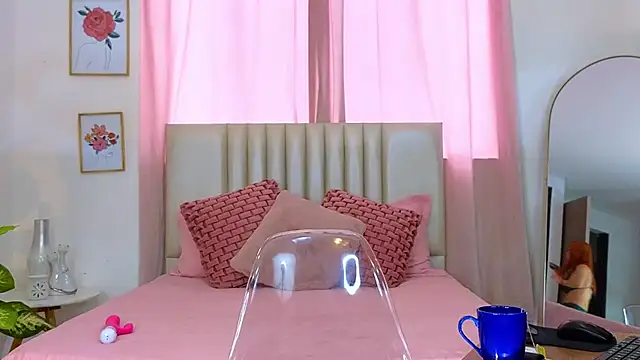 KristennBlue online show from 02/04/25, 06:38