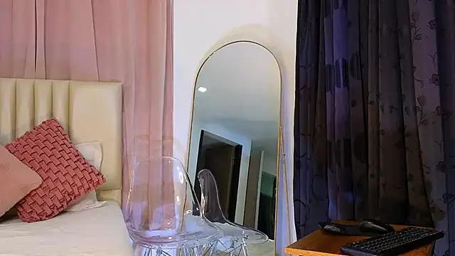 KristennBlue online show from 02/12/25, 02:03