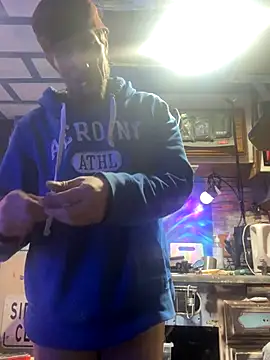 Followthepiper online show from 11/23/25, 09:31