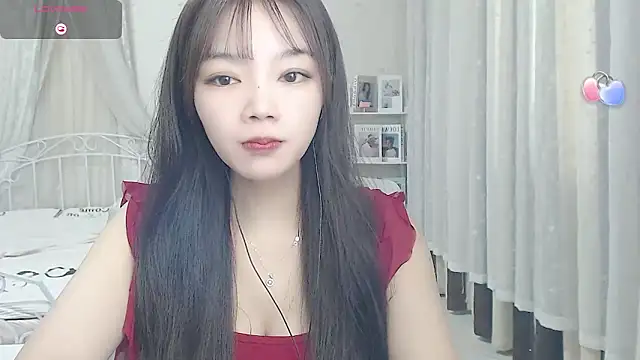 Snapshot of Jenny-Z chatting on 09/11/25, 01:39 Jenny-Z online show from 09/11/25, 01:39