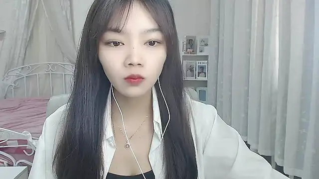 Snapshot of Jenny-Z chatting on 11/27/25, 02:24 Jenny-Z online show from 11/27/25, 02:24