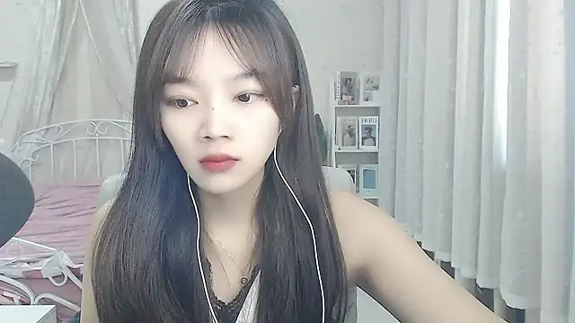 Snapshot of Jenny-Z chatting on 11/29/25, 02:14 Jenny-Z online show from 11/29/25, 02:14