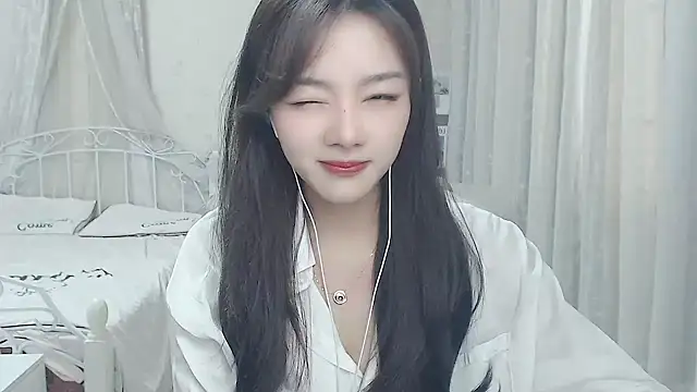Jenny-Z online show from 04/21/26, 02:51