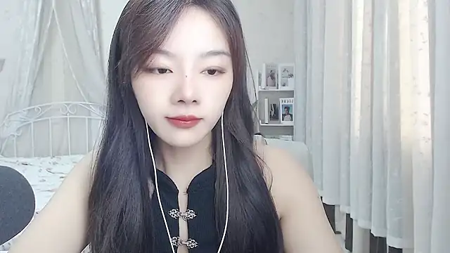 Snapshot of Jenny-Z chatting on 06/21/26, 01:41 Jenny-Z online show from 06/21/26, 01:41
