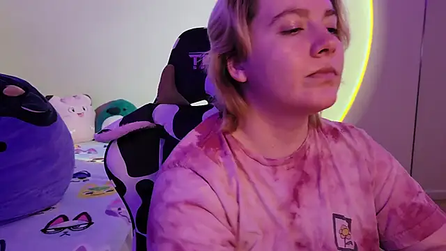 InternetFairy XO online show from 01/28/25, 05:32