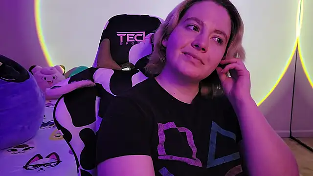 InternetFairy XO online show from 02/02/25, 06:48