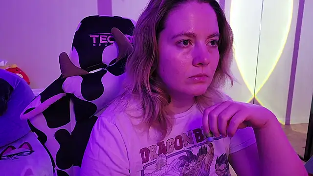 InternetFairy XO online show from 10/21/25, 04:13