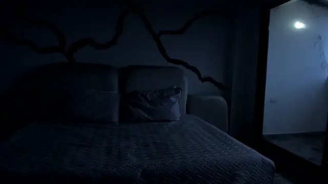 LyonGallego  online show from 01/26/25, 11:28