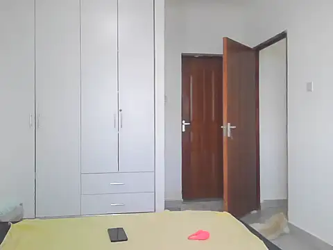 petiteebony 81 online show from 11/02/25, 06:16