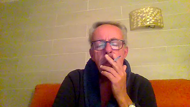 tuggy59 online show from 12/16/25, 06:18