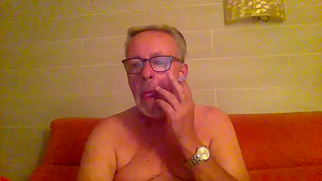 tuggy59 online show from 06/06/26, 04:06