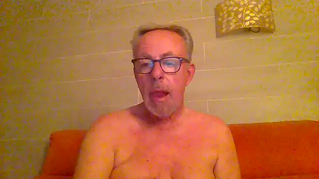 tuggy59 online show from 07/10/26, 04:50