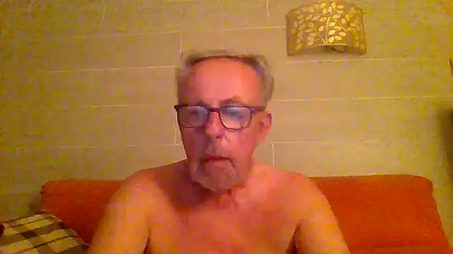 tuggy59 online show from 07/21/26, 03:42
