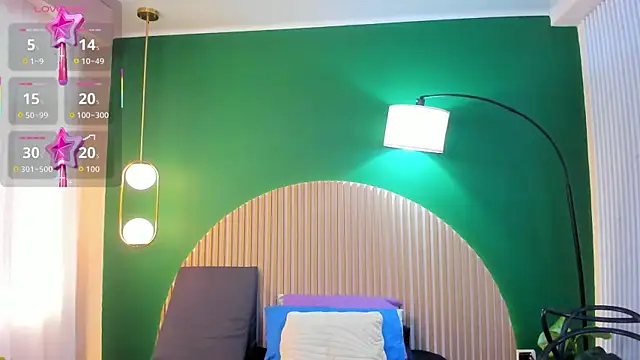 taylor bennet online show from 03/12/26, 12:00