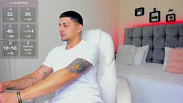 Alex cute77 online show from 02/26/25, 12:14