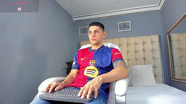 Alex cute77 online show from 09/23/25, 12:19