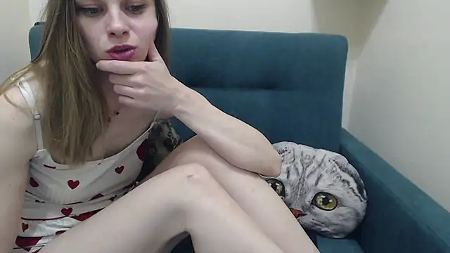 Snapshot of BustyBlondyShow chatting on 06/03/26, 02:33 BustyBlondyShow online show from 06/03/26, 02:33